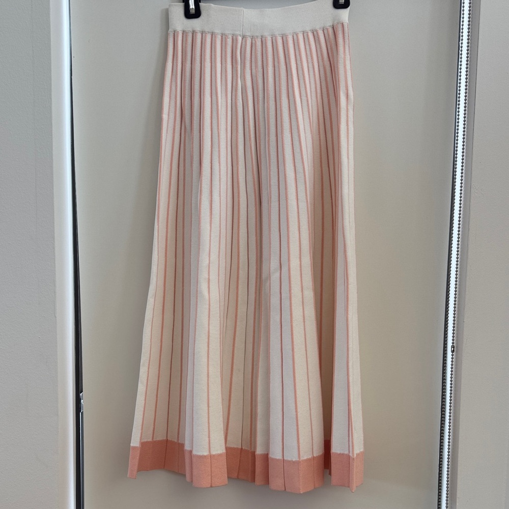 Chic Coral Striped A-Line Skirt